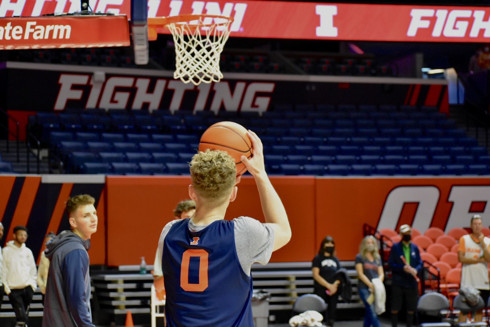 Photos: Illinois hosts open practice